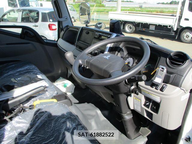 Mitsubishi CANTER 2022-06 294458-7