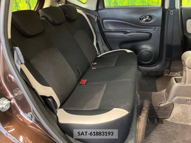 Nissan NOTE 2018-10 343878-9