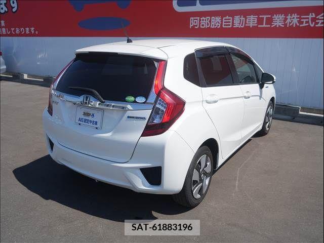 Honda FIT HYBRID 2015-03 360260-6