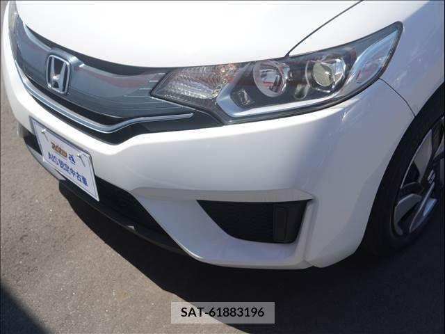 Honda FIT HYBRID 2015-03 360260-3