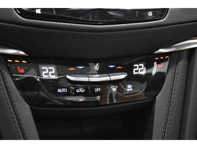 Cadillac XT5 2023-03 12159-12