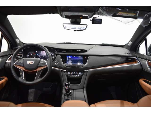 Cadillac XT5 2023-03 12159-5