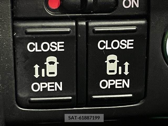 Honda ODYSSEY 2017-03 365843-4
