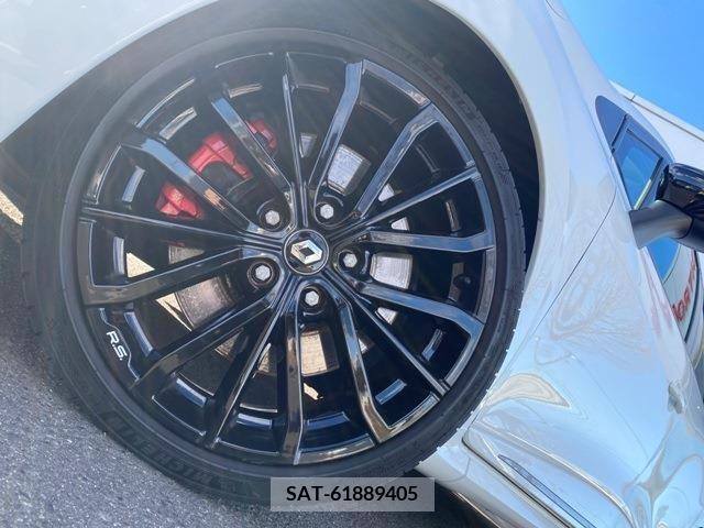 Renault LUTECIA 2019-12 283118-1
