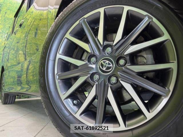 Toyota VOXY 2015-11 321465-14