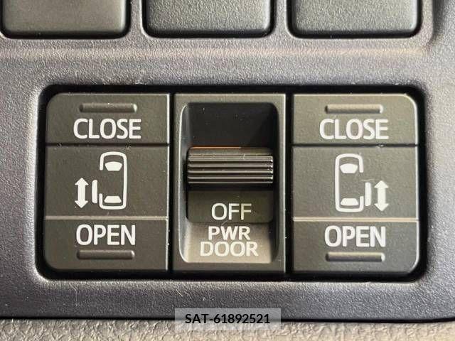 Toyota VOXY 2015-11 321465-4