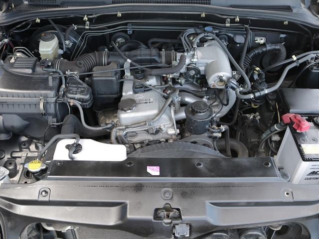 Toyota HILUX SURF 2003-01 195526-15
