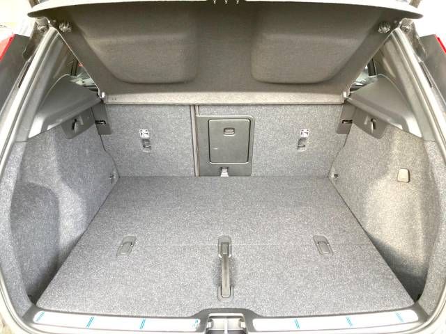 Volvo XC40 2021-11 9580-13