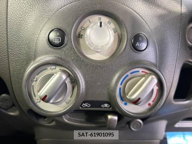 Nissan CUBE 2009-09 320672-7