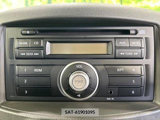 Nissan CUBE 2009-09 320672-2