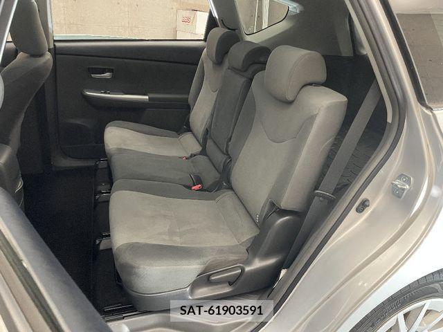 Toyota PRIUS ALPHA 2014-03 366797-10