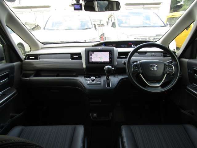 Honda FREED 2017-11 10214-11