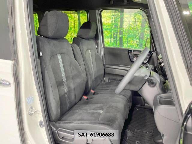 Honda N BOX CUSTOM 2022-02 278947-8