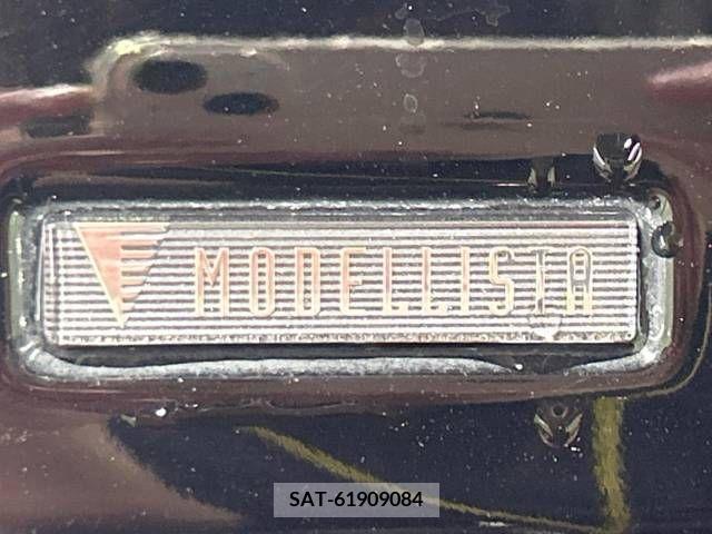 Toyota VELLFIRE 2016-06 369733-3