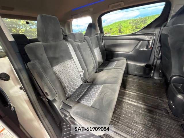 Toyota VELLFIRE 2016-06 369733-9