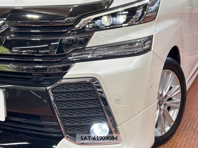 Toyota VELLFIRE 2016-06 369733-13