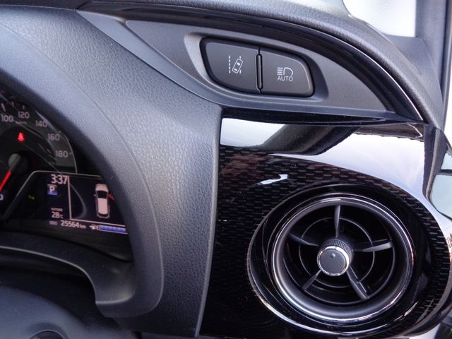 Toyota VITZ 2020-01 2692-4