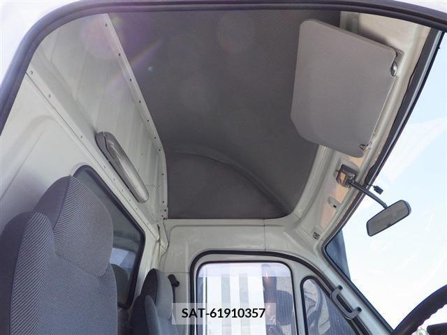Isuzu ELF UT 2001-03 250619-15