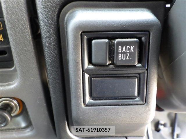 Isuzu ELF UT 2001-03 250619-13