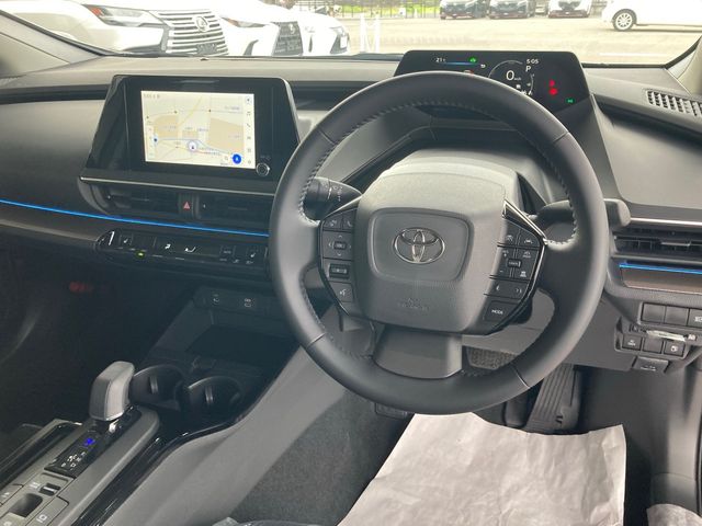 Toyota PRIUS 2023-03 827-14