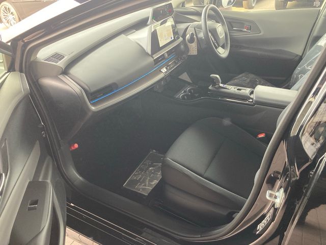 Toyota PRIUS 2023-03 827-23