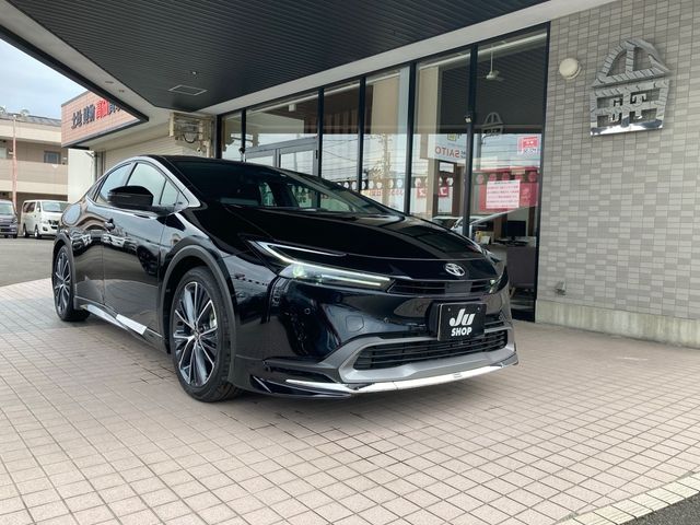 Toyota PRIUS 2023-03 827-0