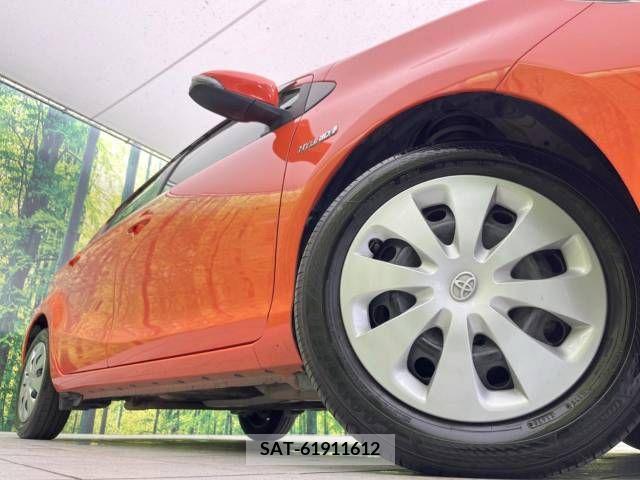 Toyota AQUA 2013-08 381941-13