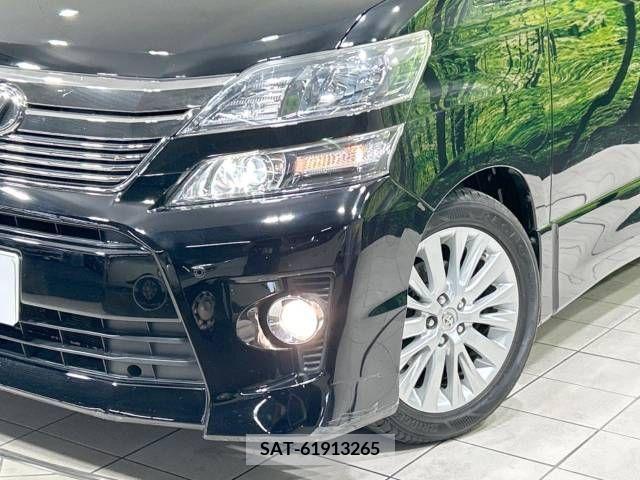 Toyota VELLFIRE 2012-05 330520-13