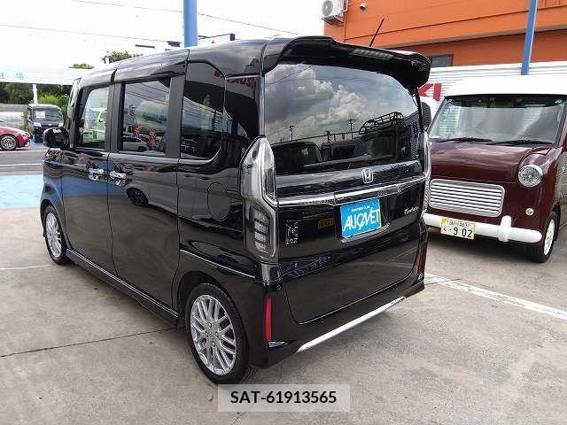 Honda N BOX CUSTOM 2022-03 364903-3