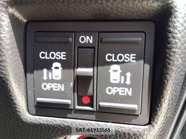 Honda N BOX CUSTOM 2022-03 364903-7