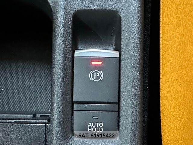 Nissan KICKS 2021-06 362259-14