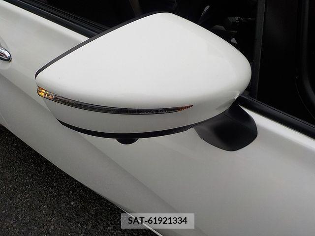 Nissan NOTE 2018-04 365326-26