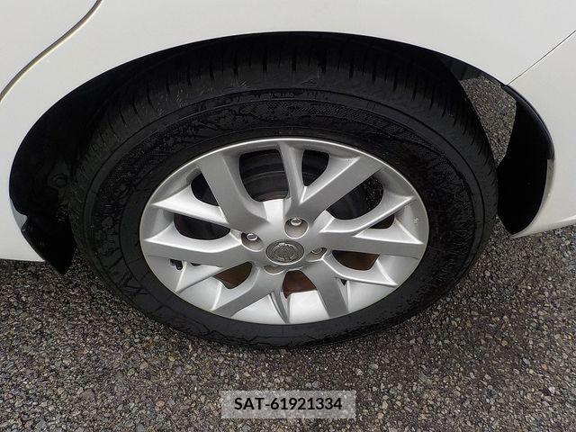 Nissan NOTE 2018-04 365326-23