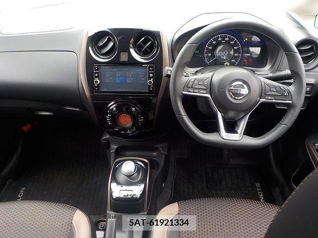 Nissan NOTE 2018-04 365326-1