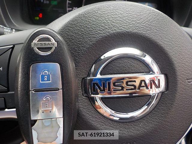 Nissan NOTE 2018-04 365326-17