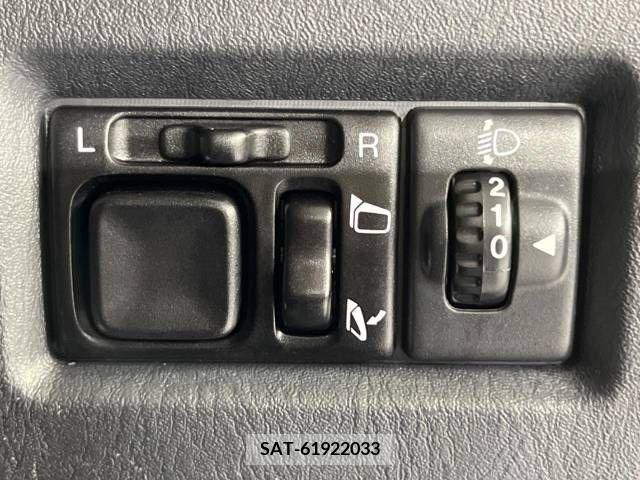 Suzuki JIMNY 2017-06 330694-5