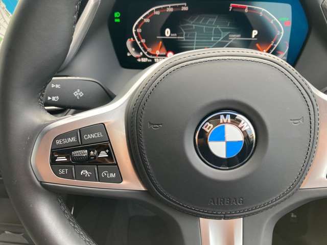 Bmw 1 SERIES 2022-05 10856-15