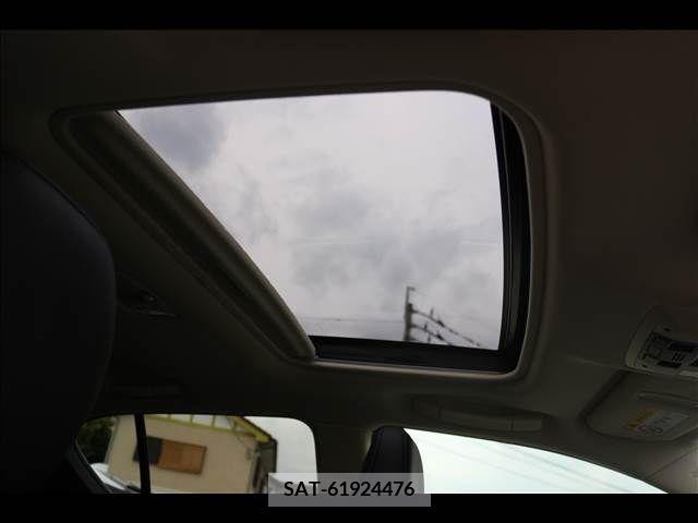 Lexus CT 2015-09 334302-29
