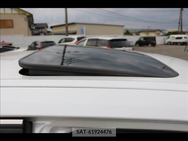 Lexus CT 2015-09 334302-26