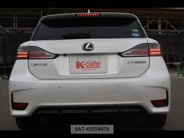 Lexus CT 2015-09 334302-15