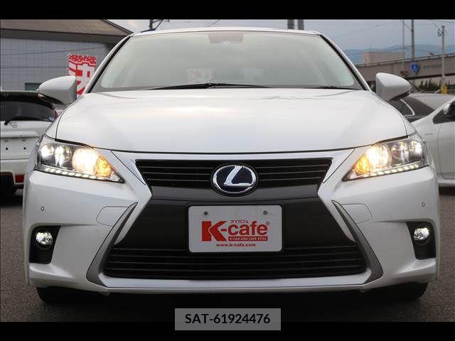 Lexus CT 2015-09 334302-13