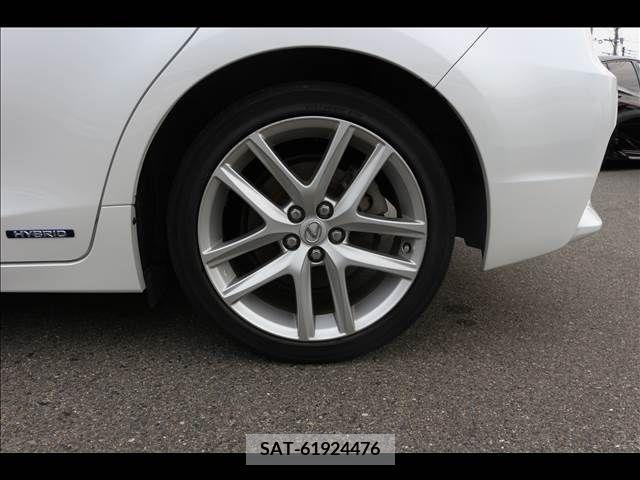 Lexus CT 2015-09 334302-21