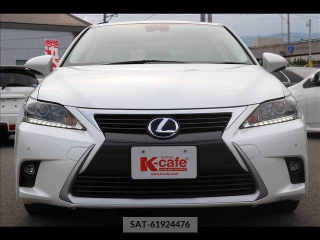 Lexus CT 2015-09 334302-9