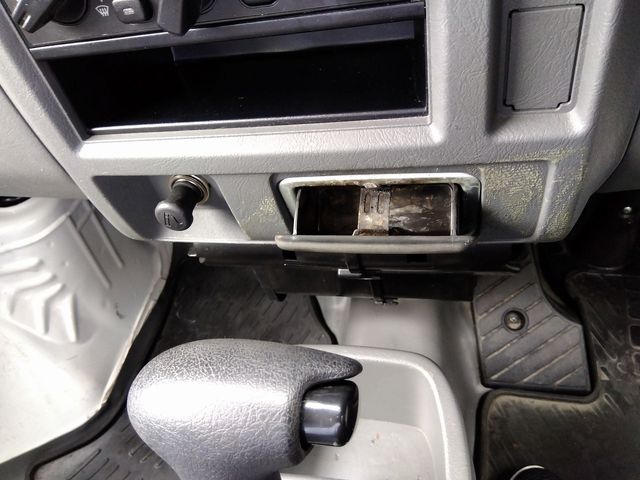 Mitsubishi MINICA 2015-08 9483-8