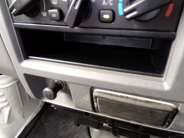 Mitsubishi MINICA 2015-08 9483-6
