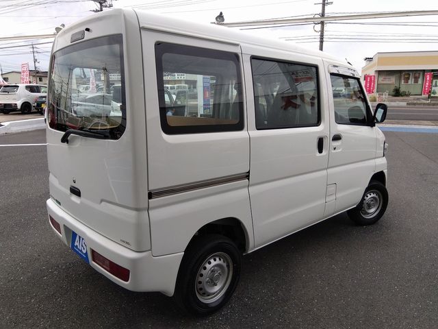 Mitsubishi MINICA 2015-08 9483-1