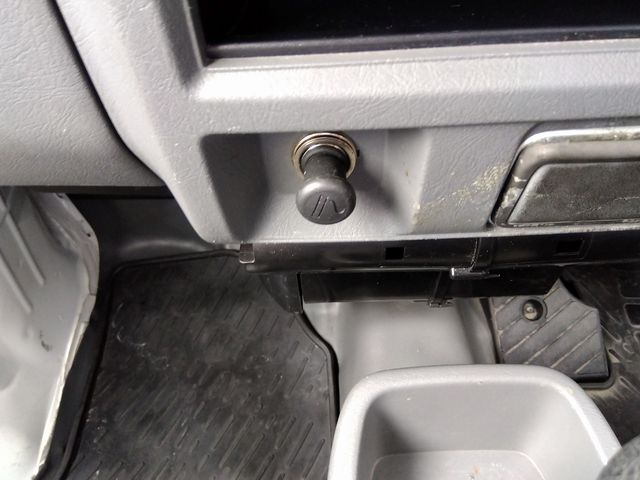Mitsubishi MINICA 2015-08 9483-7
