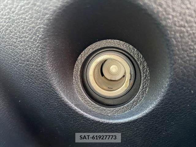 Nissan NOTE 2009-08 380545-23