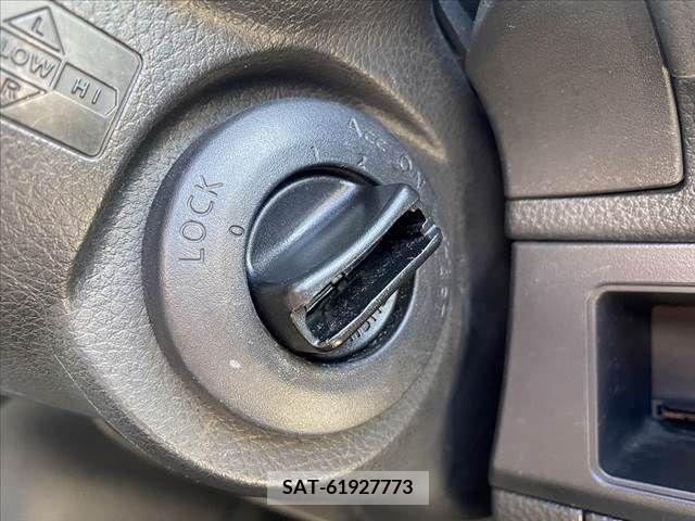 Nissan NOTE 2009-08 380545-22