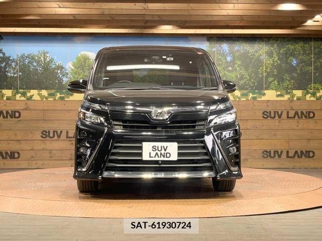 Toyota VOXY 2017-10 375167-14